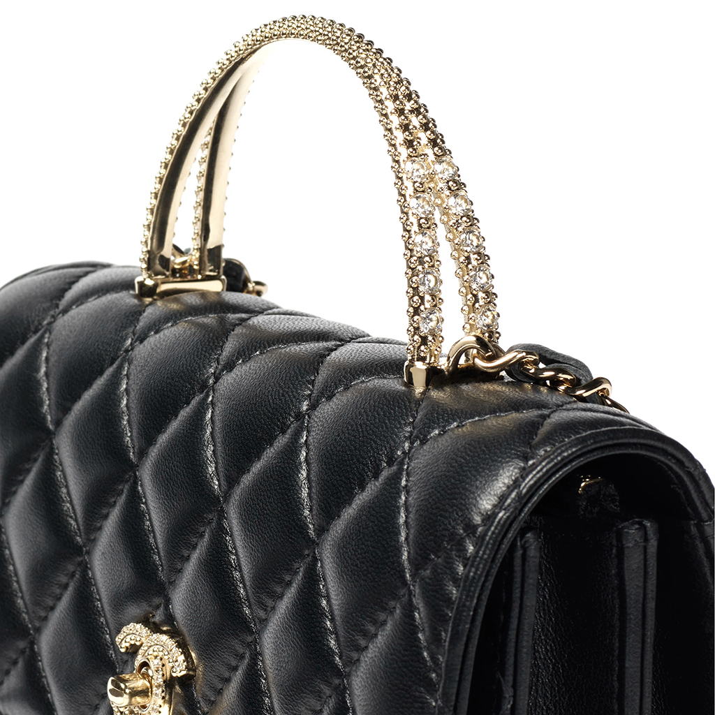 CHANEL CLUTCH WITH CHAIN LAMBSKIN, STRASS & GOLD-TONE METAL BLACK AP4831 (18.5*11*6cm) CHANEL CLUTCH WITH CHAIN LAMBSKIN, STRASS & GOLD-TONE METAL BLACK AP4831 (18.5*11*6cm)